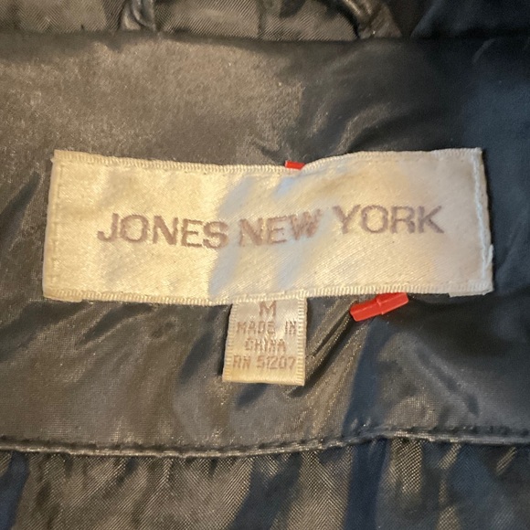 Jones New York Black Hooded Puffer Jacket - Picture 6 of 8